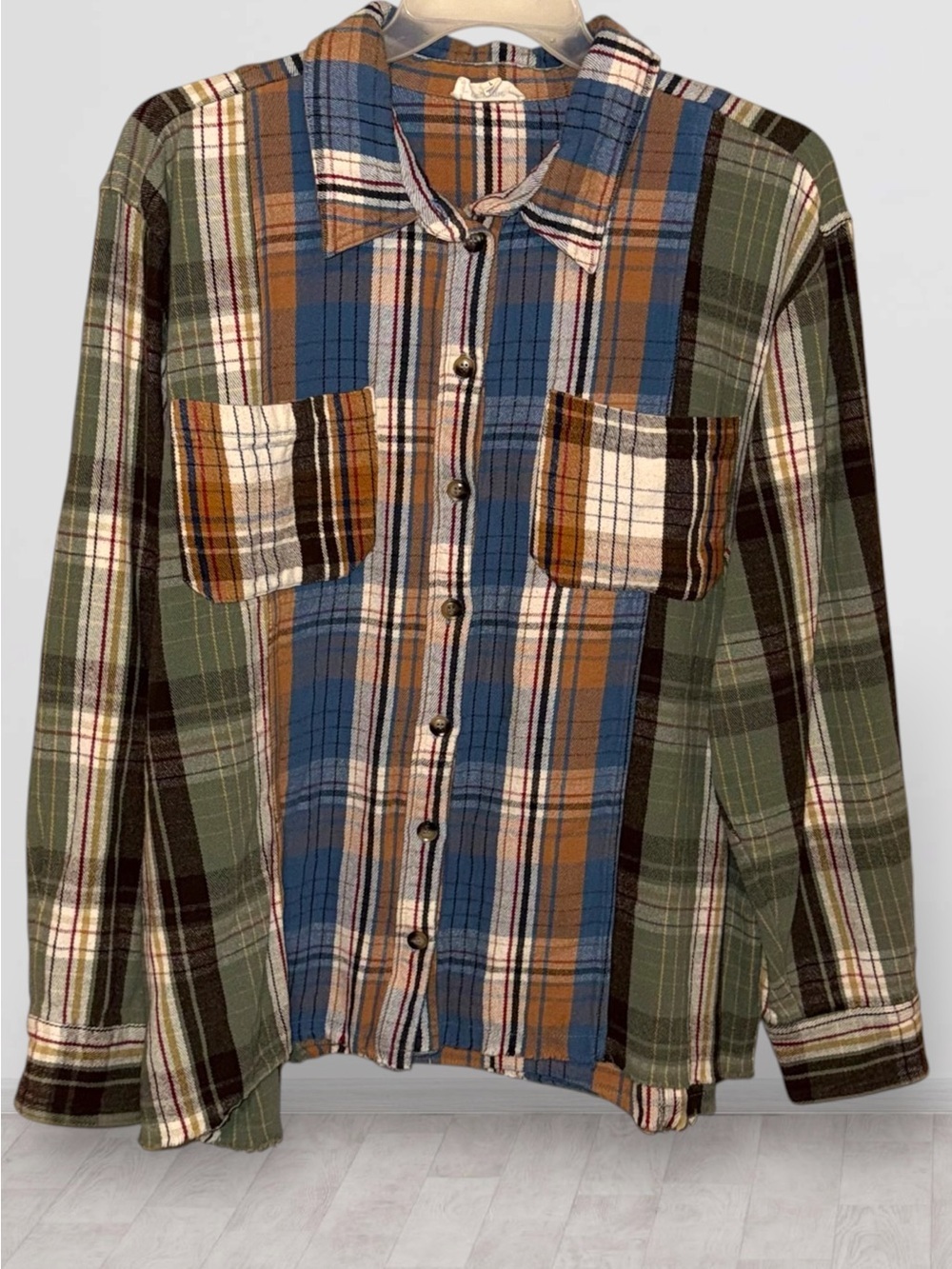 🌼eesome Plaid Denim Button-Down Frayed Hem Shirt in Green, Blue, Brown